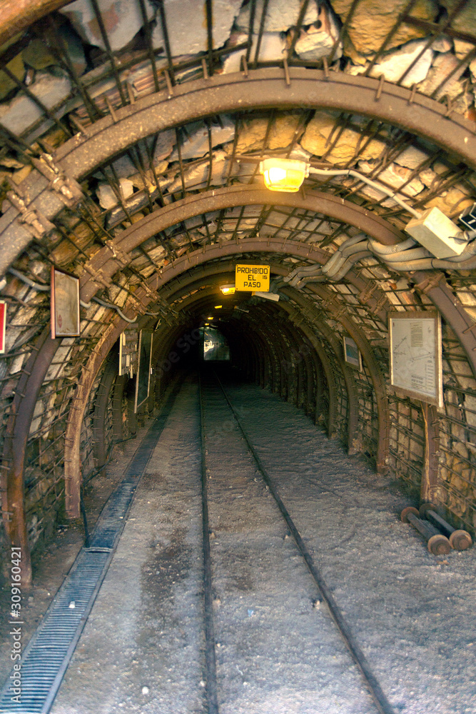 Deep underground mine