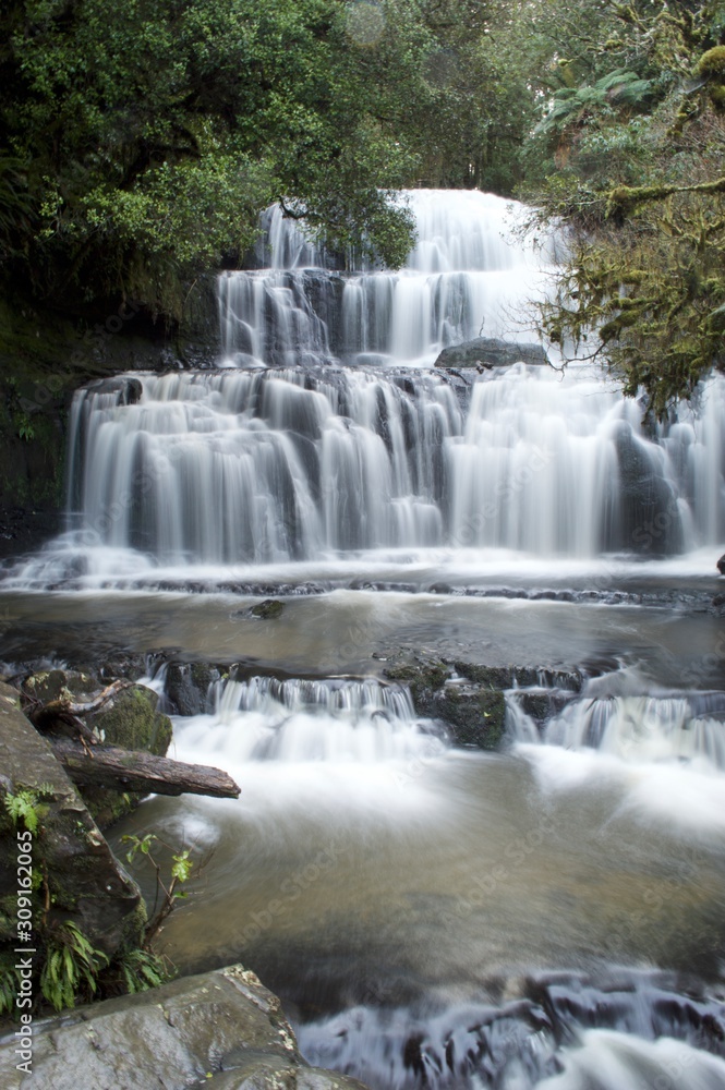 Obraz premium cascade d'eau