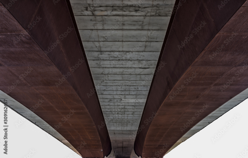 Fototapeta premium lower arches of bridge over the river