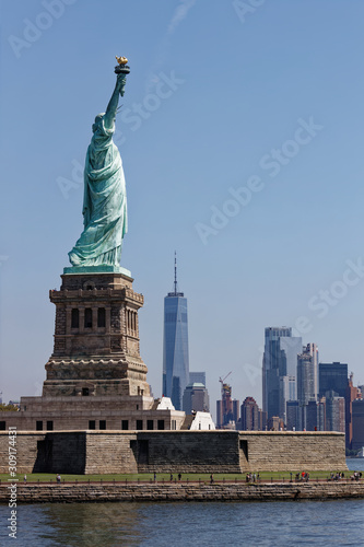 自由の女神　ニューヨーク © EarthScape