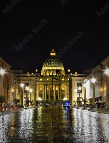 St. Peter's Basilica © klb_photos