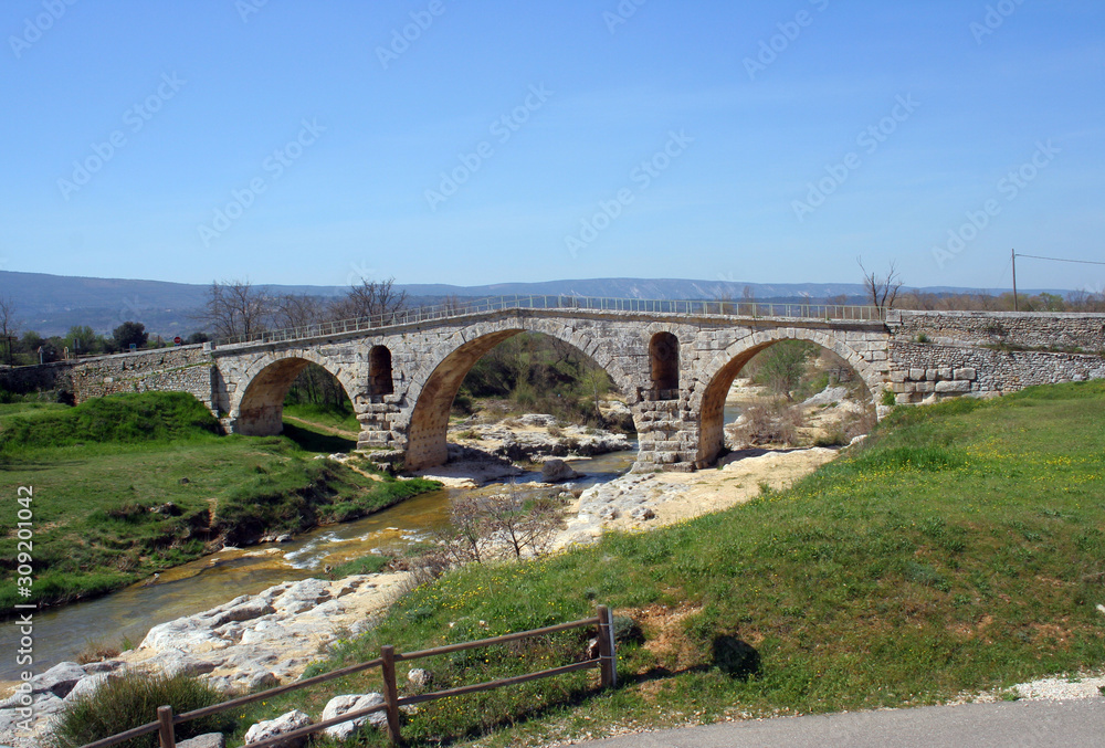 le pont vieux le pont vieux
