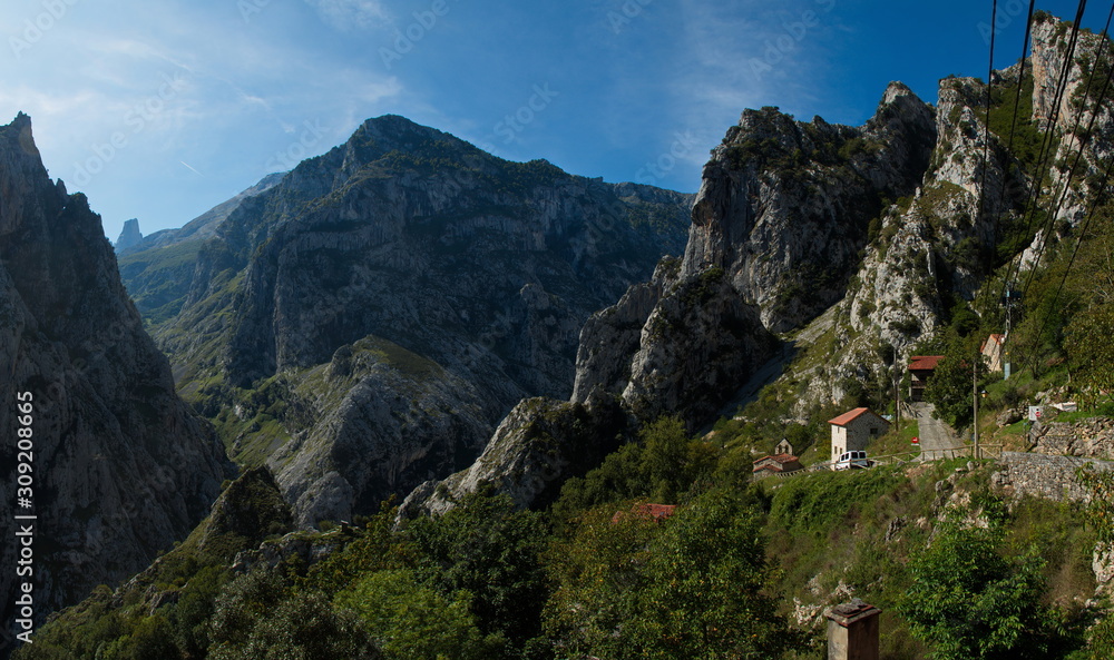 Fototapeta premium Landscape in Picos de Europa at the trail from Pontebos to Camarmena in Asturia,Spain,Europe
