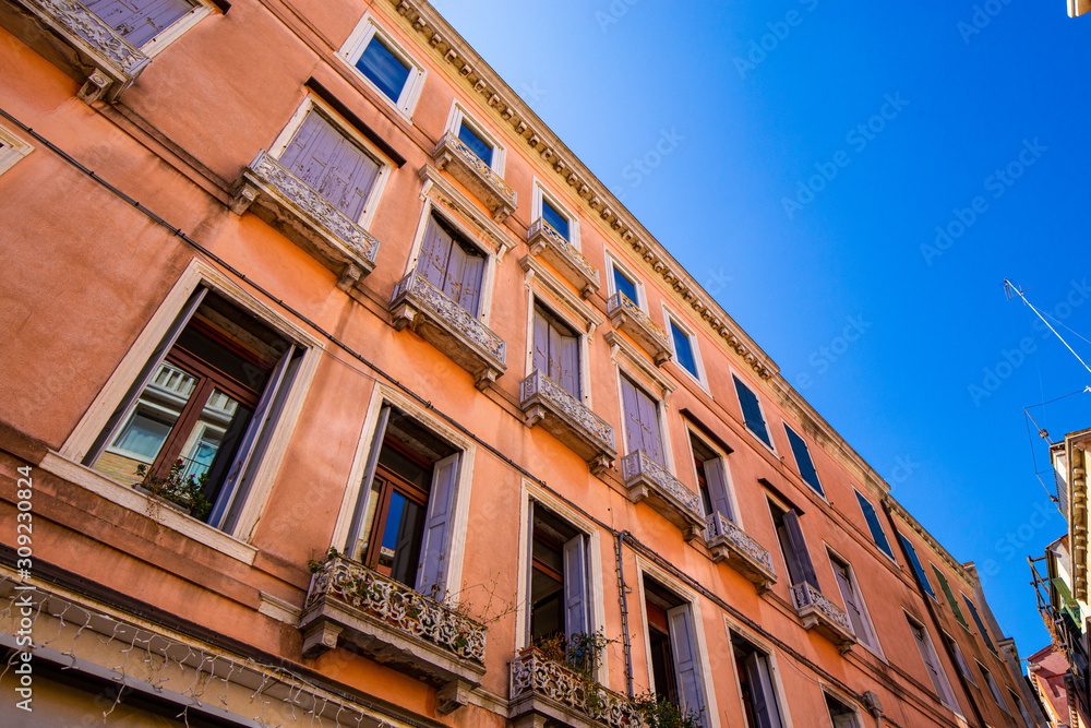 Naklejka premium Cityscape of Venice Italy with old Colorful Building