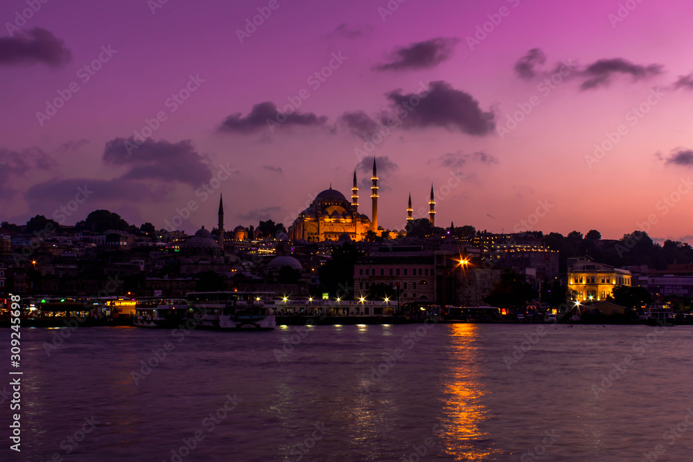 Fototapeta premium sunset in the city