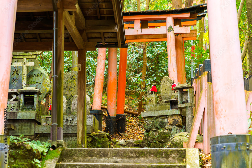 神社の鳥居