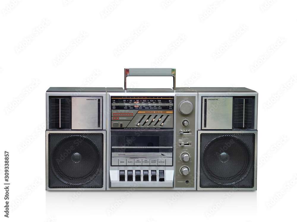 Front view antique Radio on white background,technology, object, copy space Front view antique Radio on white background,technology, object, copy space