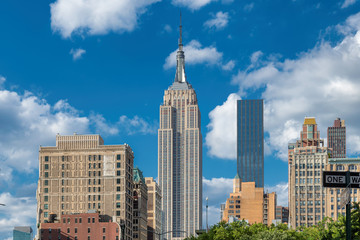 Wandcirkels Empire State Building New York skyline op zonnige dag  © lucky-photo
