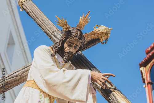 Wallpaper Mural  Jesus Nazareno del amor, procesiones de semana santa en las calles de Cádiz, España, Torontodigital.ca
