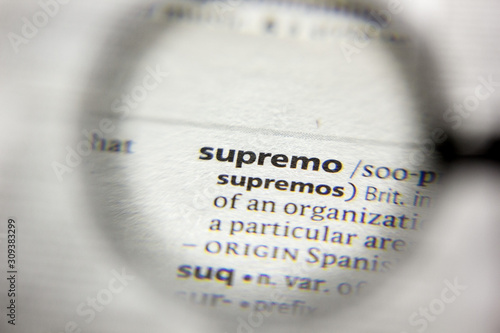 The word or phrase Supremo in a dictionary.