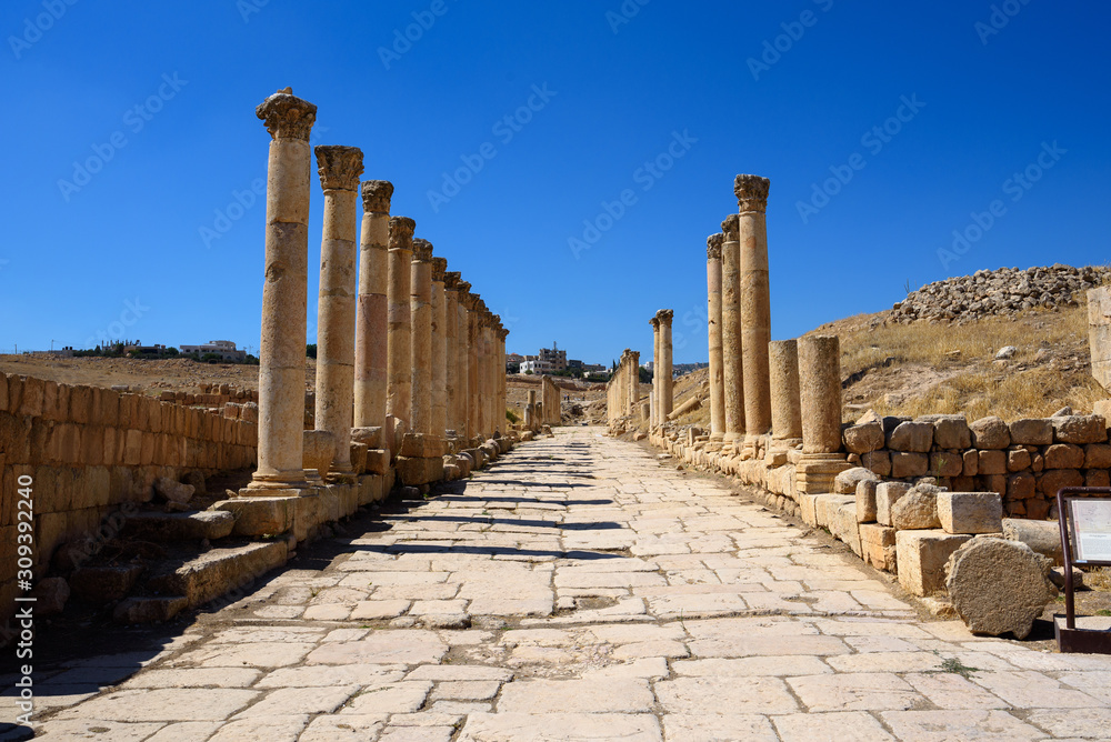 Corinthian columns at ruins of Ancient Roman City Gerasa In Jerash, Jordan
