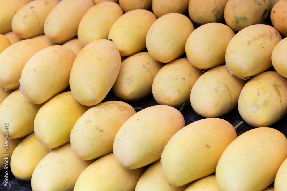 Ripped mangoes are in the fresh market Ripped mangoes are in the fresh market