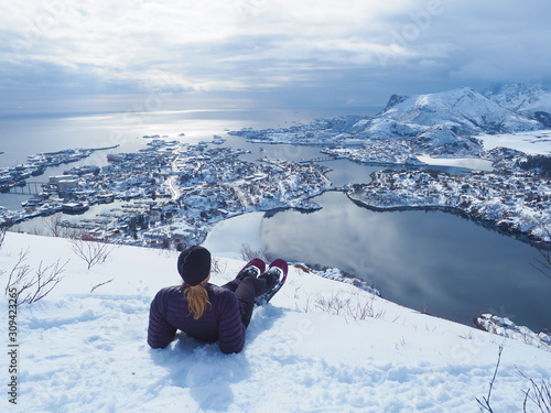 Schneeschuhwandern auf den Lofoten - Svolvær