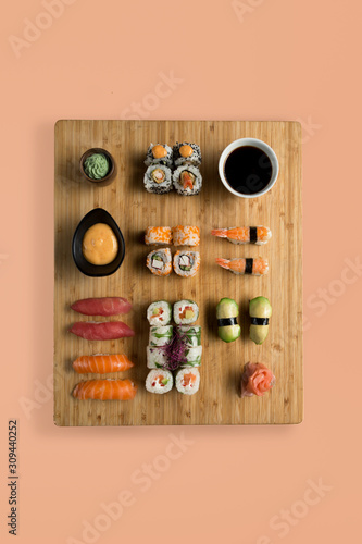 Sushi food