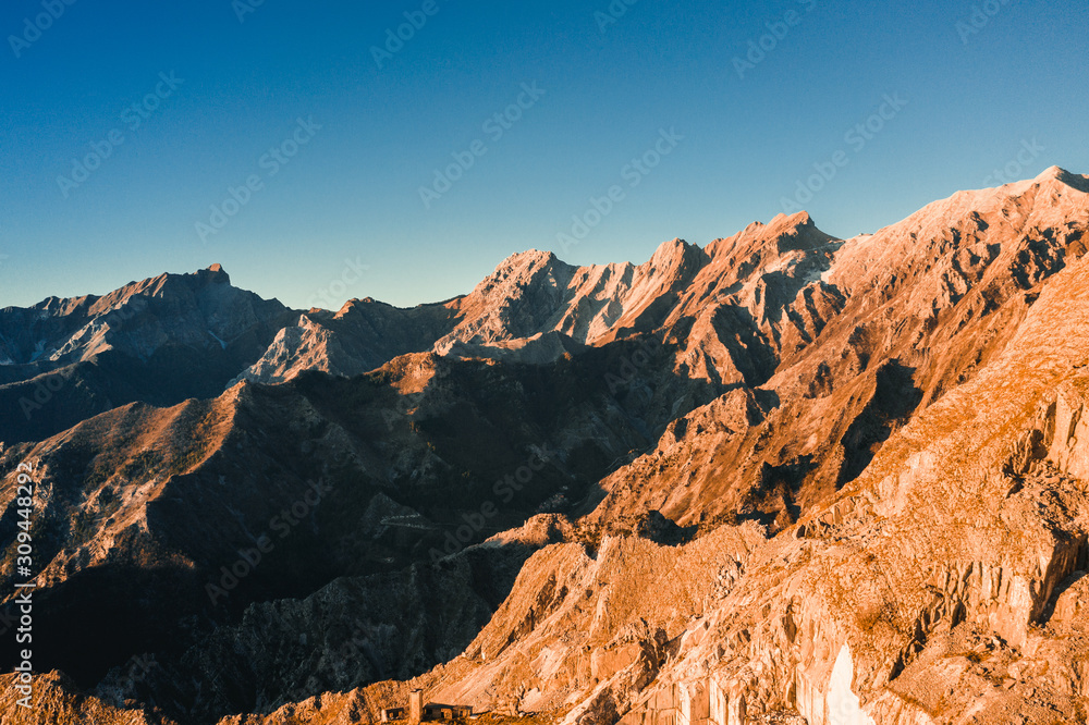 Montagne marmo di Carrara in Toscana