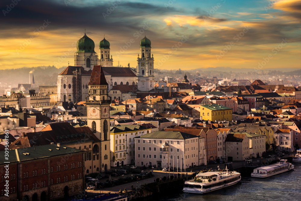Naklejka premium Passau on the Danube river, Germany. View of the town at sunset with beautiful sky.