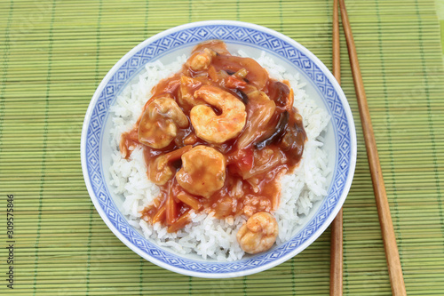 shrimp sweet and sour sauce with rice
