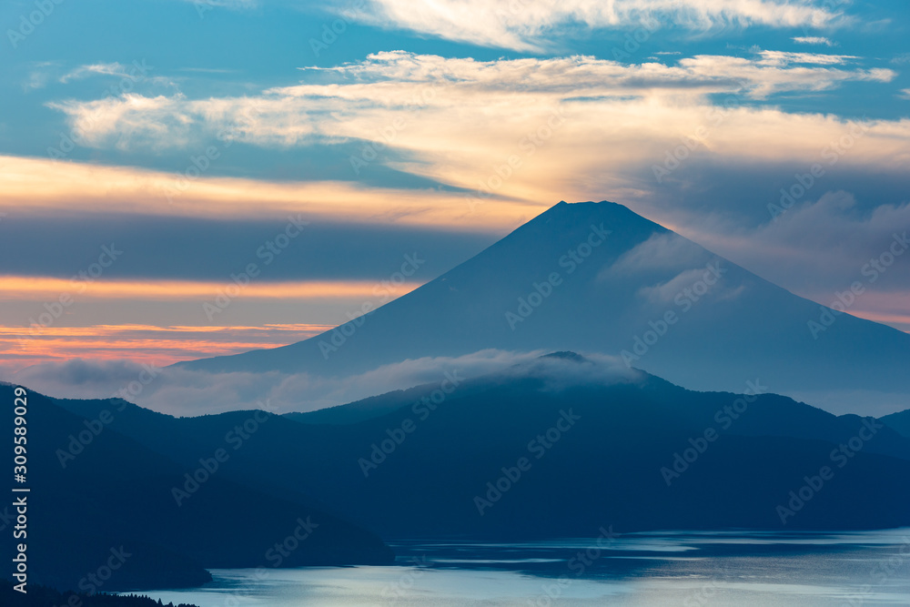 富士山と芦ノ湖 / Mt.Fuji and Lake Ashi
