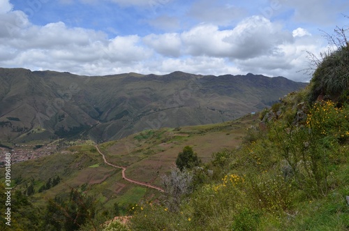 南米、ペルーの山風景