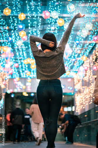 beautifull body in the lights