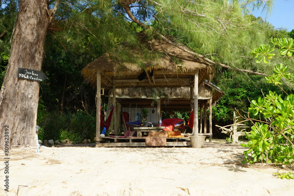 Kleine Strandhütte