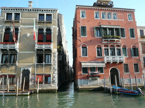 ヴェネツィア　建物　水路09