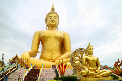 Картината върху платно The Great Buddha of Thailand, 92 Metres High Sitting Golden Buddha Image  at Wat