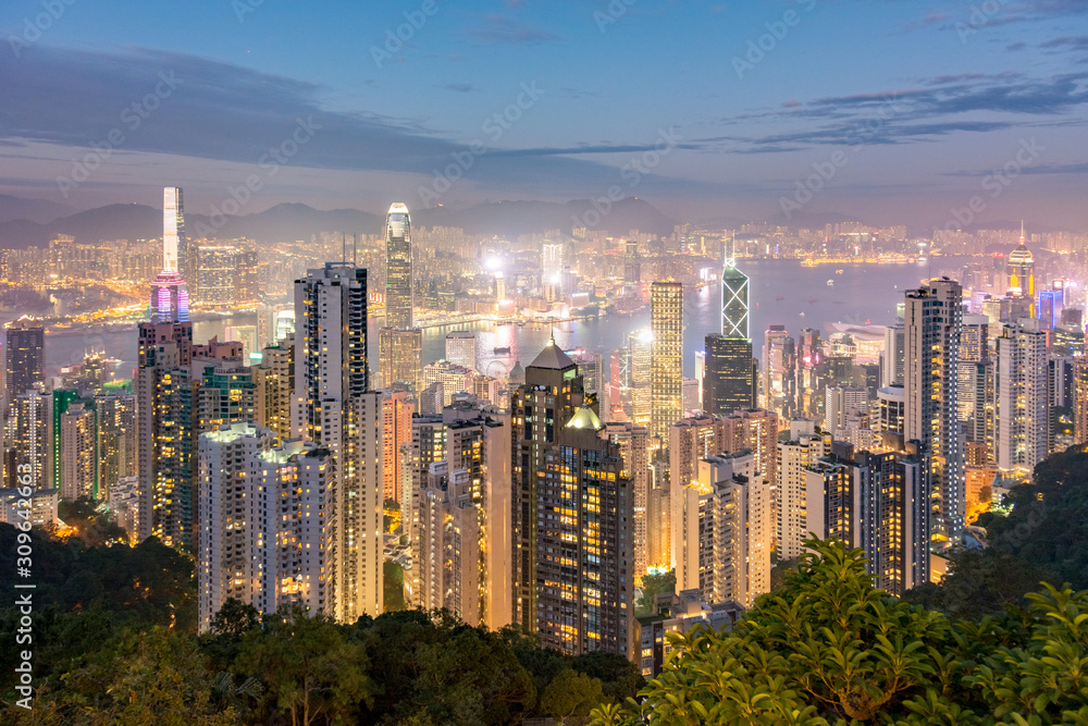 Fototapeta premium Hong Kong cityscape skyline at sunset. China