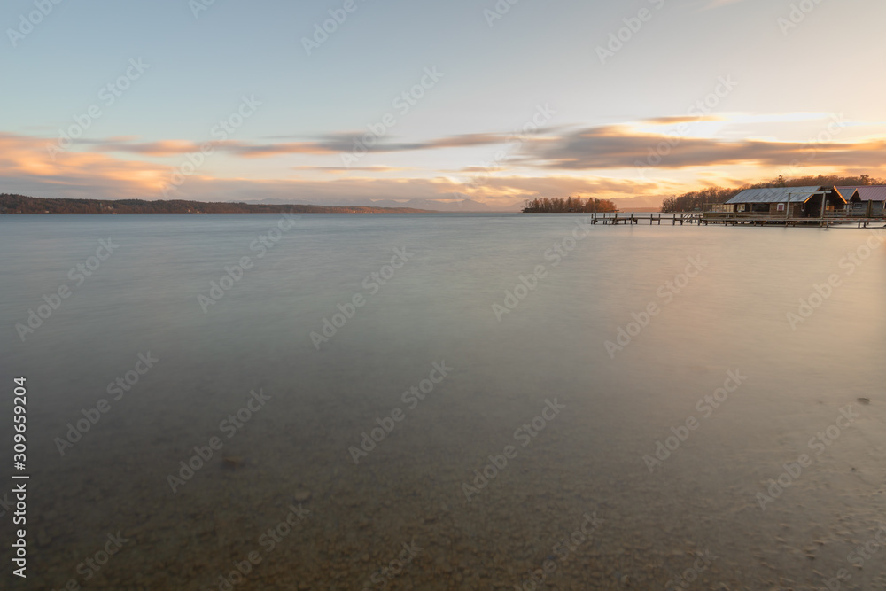 Starnberger See im Herbst Blick nach Süden