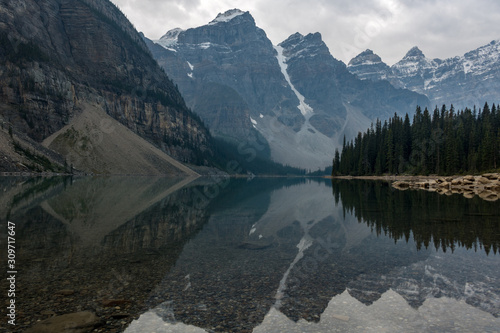 Moraine Lake in the early morning Canada