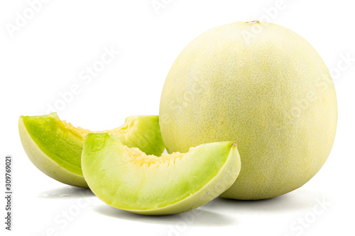 Canvas Print Fresh honey dew or melon slice fruit isolated on white background with clipping