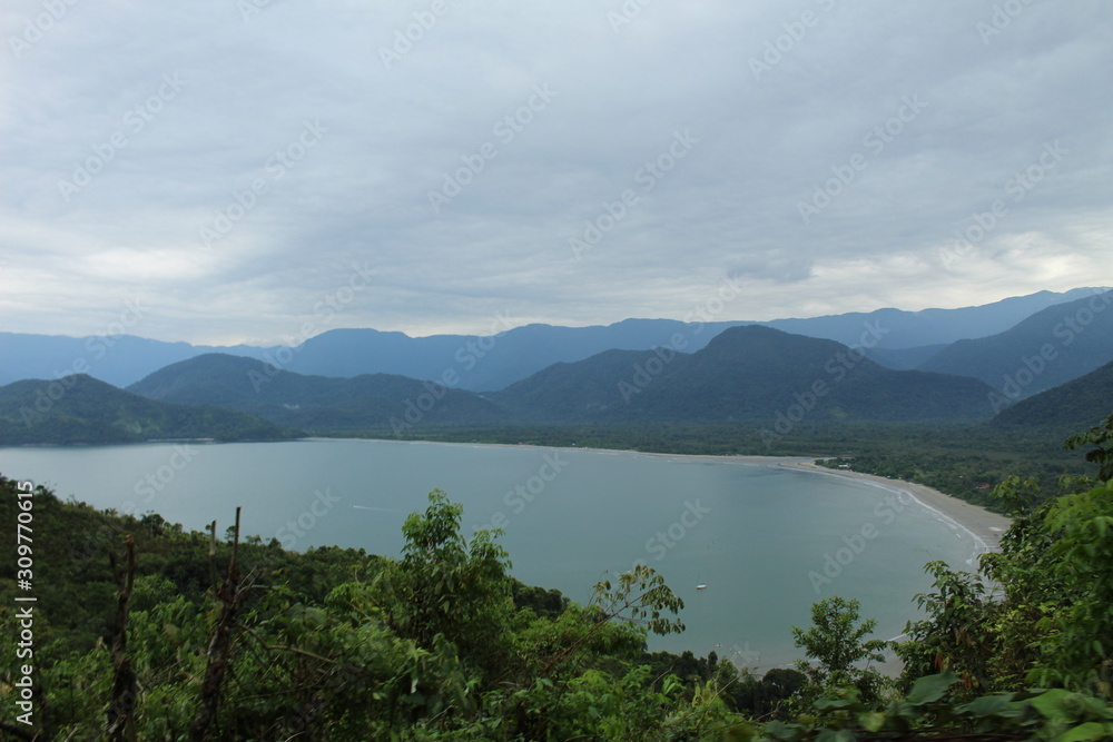 Obraz premium lake in mountains