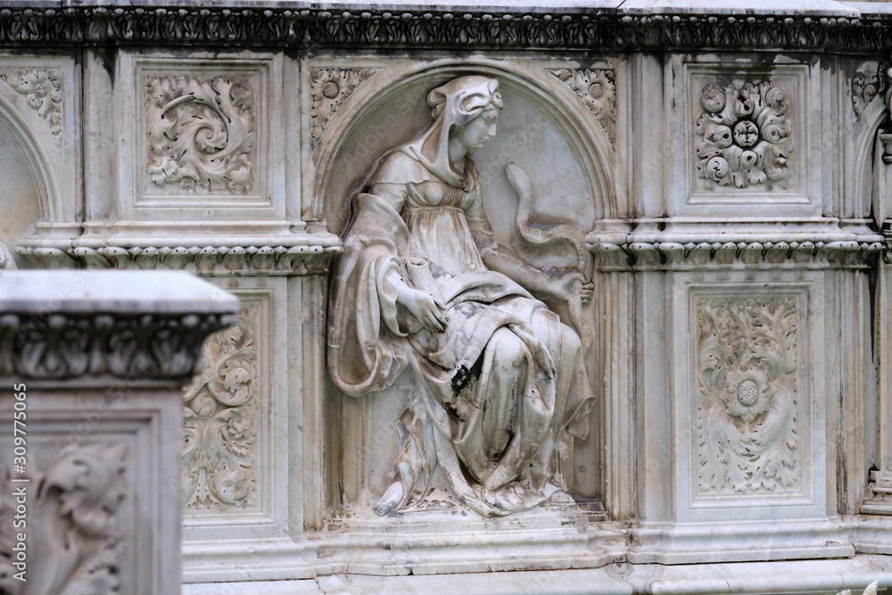 Basso rilievi dalla fontana di Piazza del Campo, Siena Italia