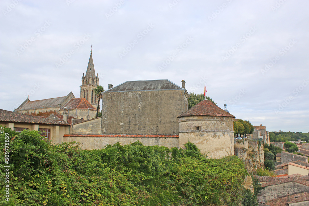 Fototapeta premium Bourg town, France from the citadel 