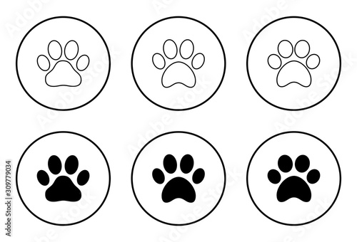Paw icon vector on white background, Paw Print icon, Dog or cat paw. 