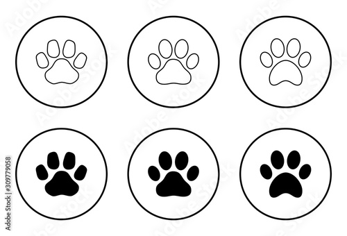 Paw icon vector on white background, Paw Print icon, Dog or cat paw. 