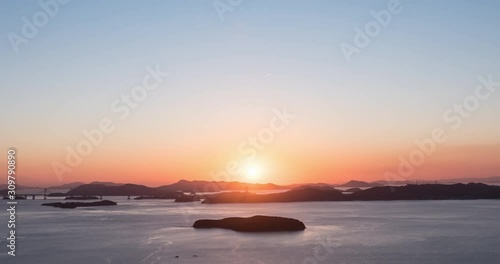 瀬戸内のタイムラプス映像 / Time Lapse: Day to Night in Setouchi JPN