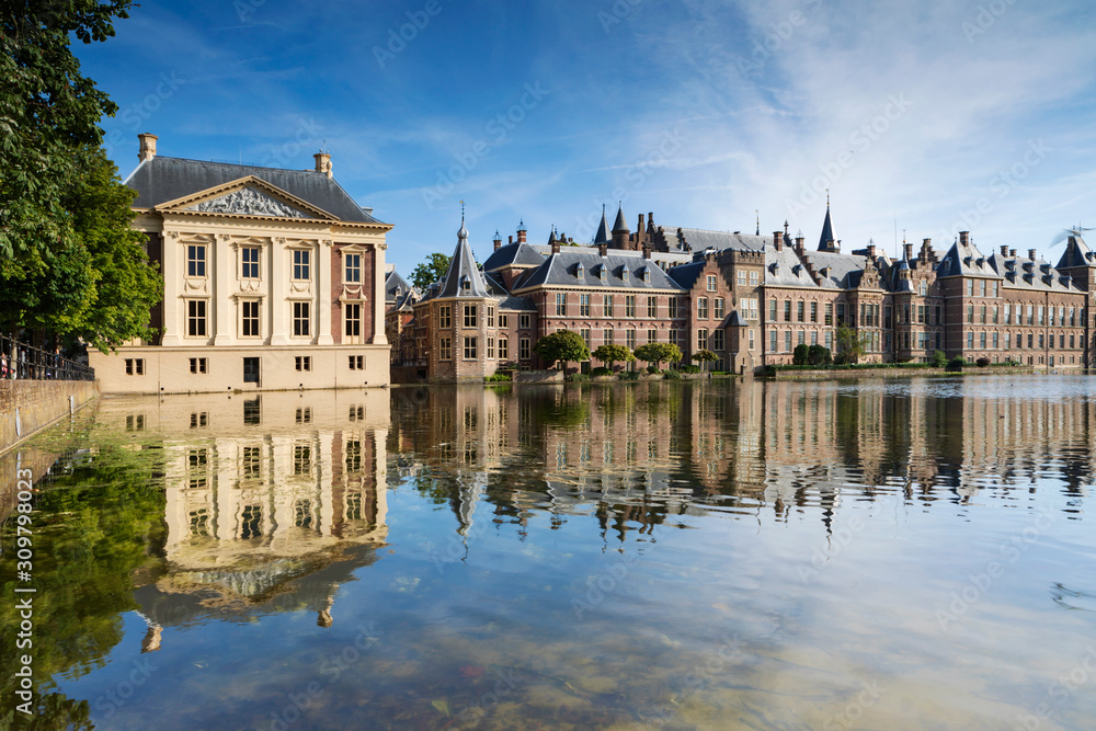Fototapeta premium Dutch parliament buildings in The Hague