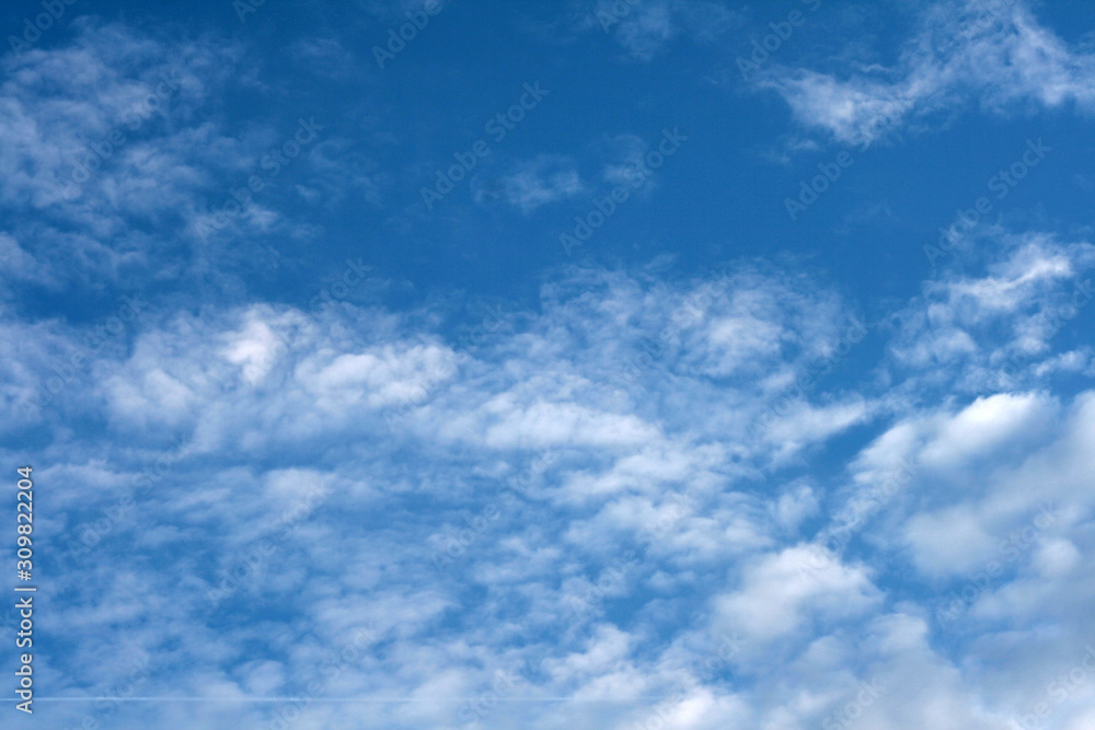  blue sky and white clouds - obrazy, fototapety, plakaty 