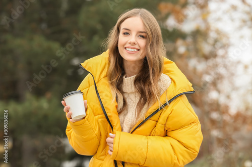 Portrait of stylish young w...