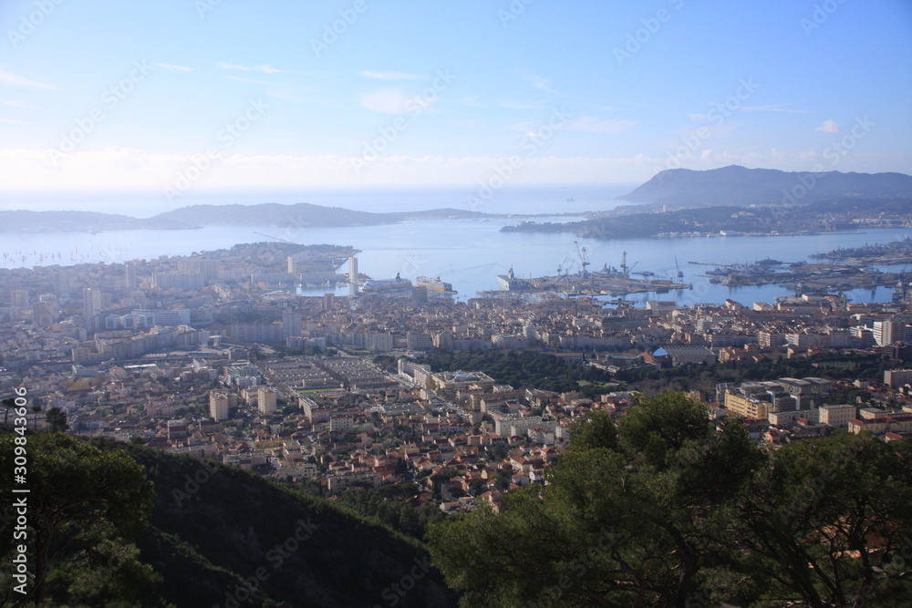 Obraz premium La rade de Toulon