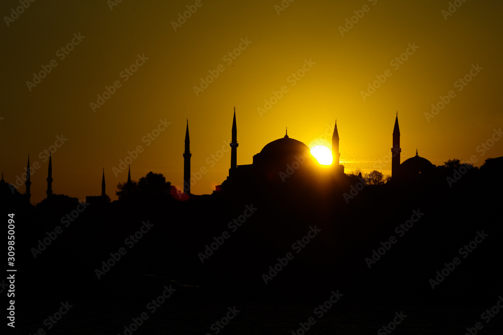 Silhouette Istanbul