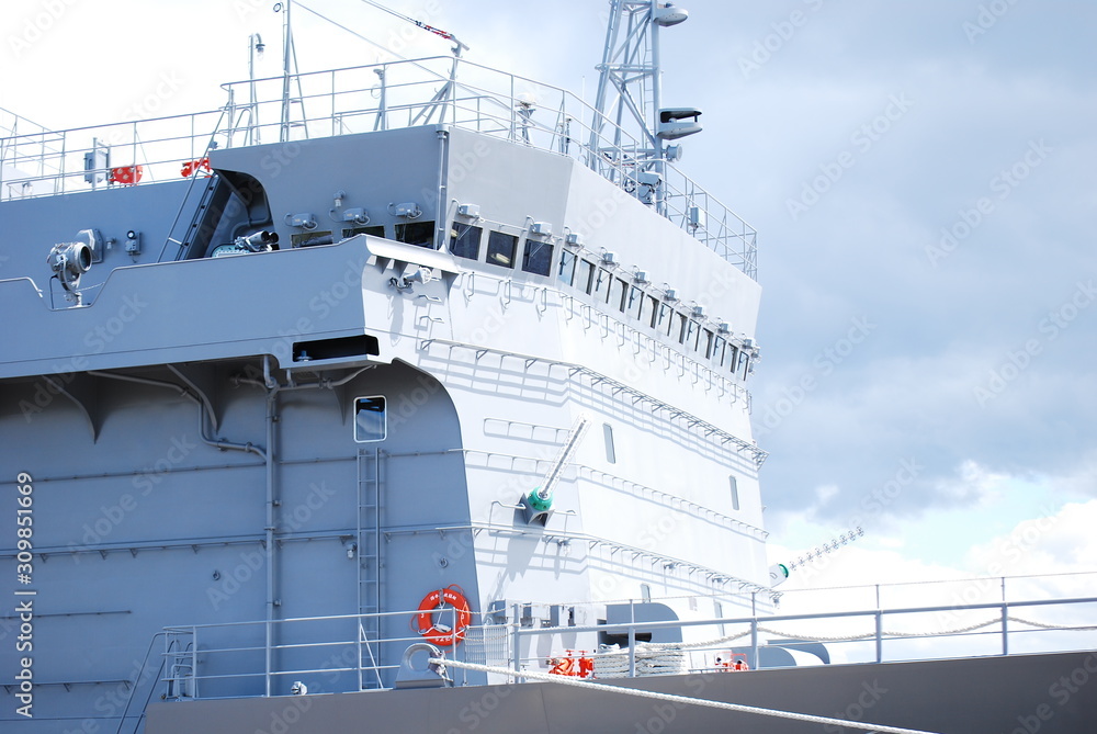 Obraz premium 自衛艦