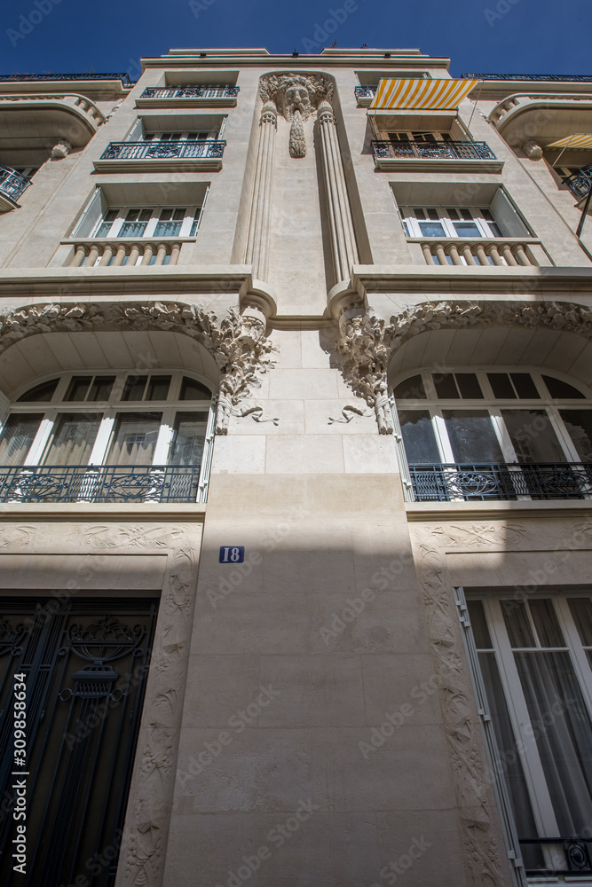 Fototapeta premium QUARTIER BEAUGRENELLE