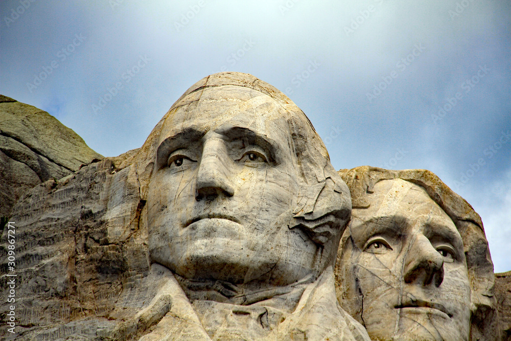 Mount Rushmore Washington image up close