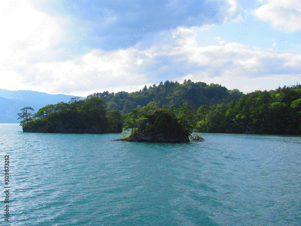 Naklejka premium 十和田湖