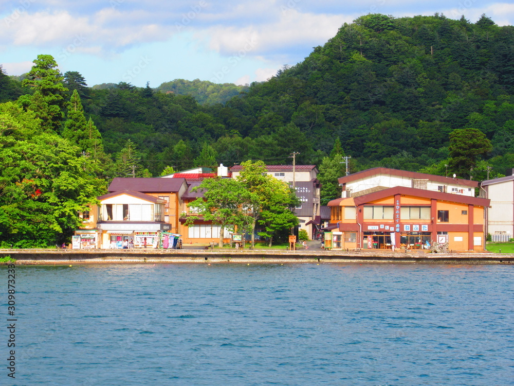 Naklejka premium 十和田湖