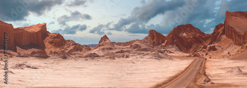 Valle de la Luna (Moon Valley) photo