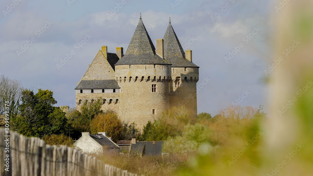 chateau moyen-âge chateau moyen-âge