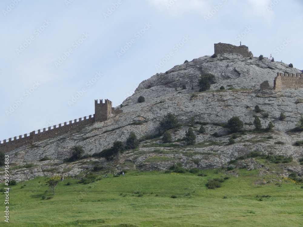 Генуэзская крепость